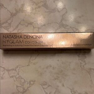 Natasha Denona Hy-Glam Concealer - Y2